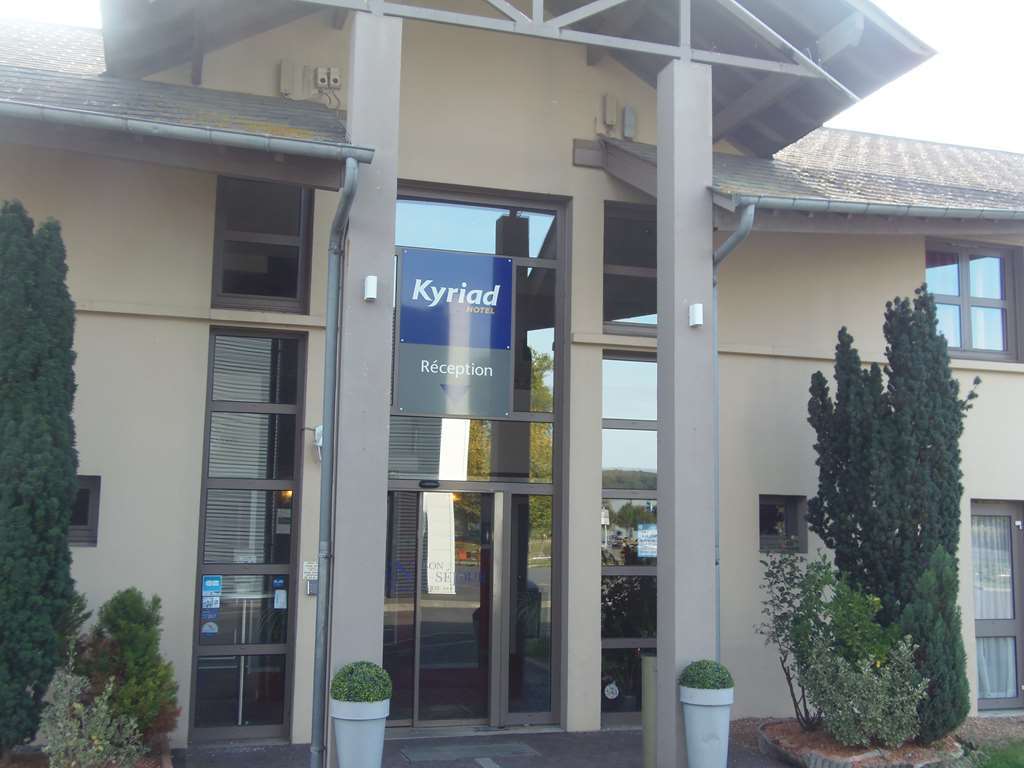 Kyriad Hotel Ла-Флеш Экстерьер фото